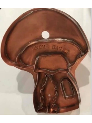 Bonneville-Gnome-Haven-Cottage-Copper-Cookie-Cutter