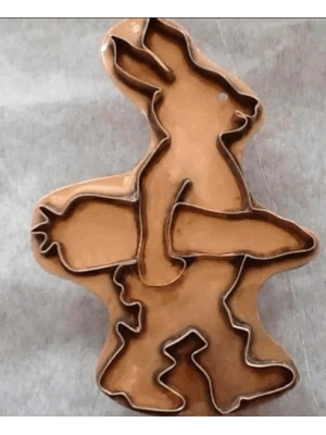 Friends-Carrot-Rabbit-Copper-Cookie-Cutter