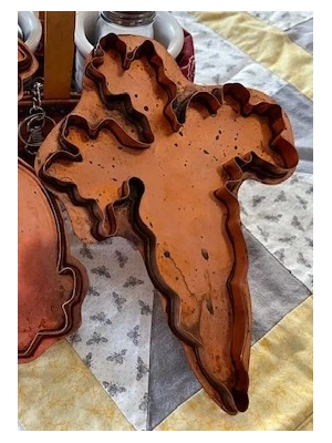Giant-Carrot-Copper-Cookie-Cutter