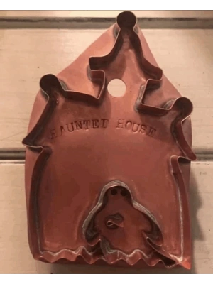 bonneville-village-haunted-house-copper-cookie-cutter
