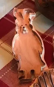 giant mr. rabbit copper cookie cutter giant mr. rabbit copper cookie cutter
